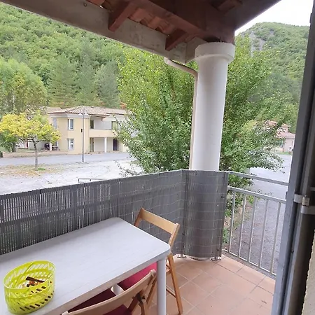 Appartement Joli T2 N 2 Dans Un Ecrin De Verdure Digne-les-Bains